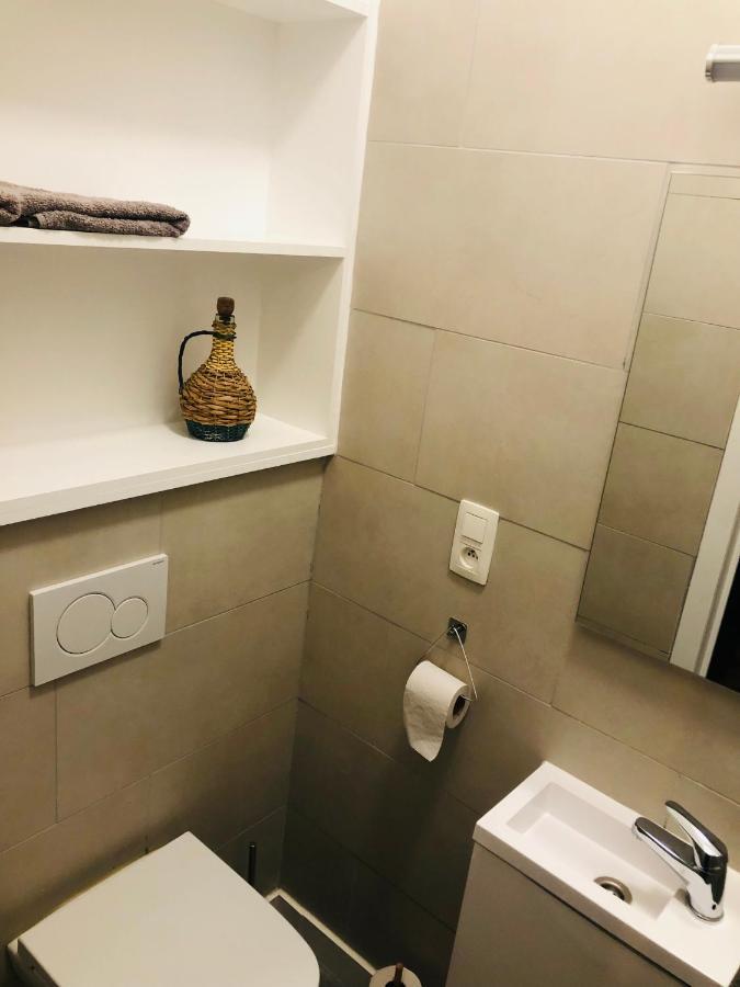 נמור Au Logement Mosan מראה חיצוני תמונה