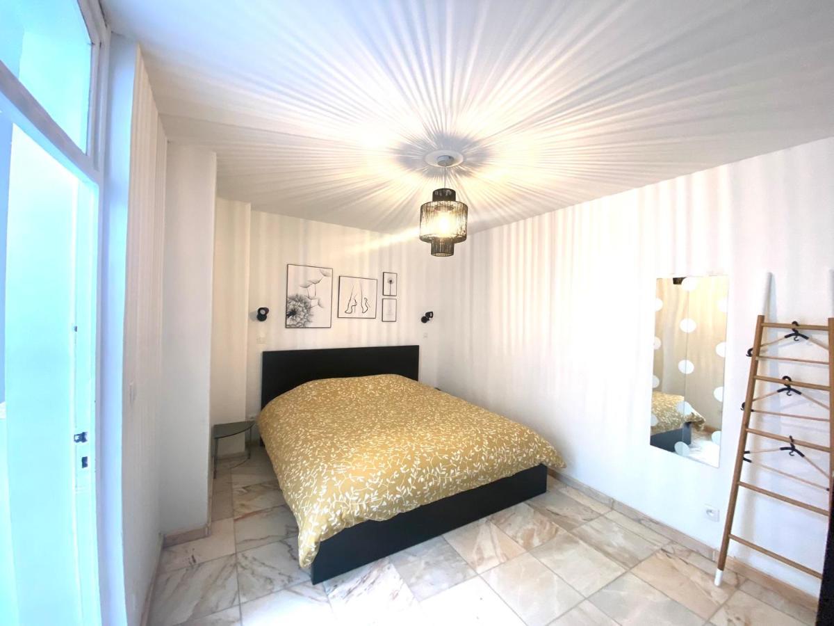 נמור Au Logement Mosan מראה חיצוני תמונה